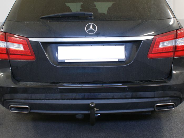 Anhängerkupplung für Mercedes-E-Klasse Kombi W 212, spez. m. AMG Sport o. Styling Paket, nicht Erdgas, Baureihe 2011- V-abnehmbar